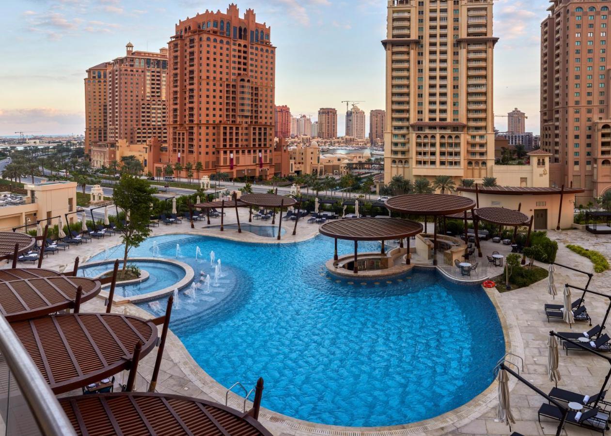 The Townhouses The Pearl Doha Exterior photo